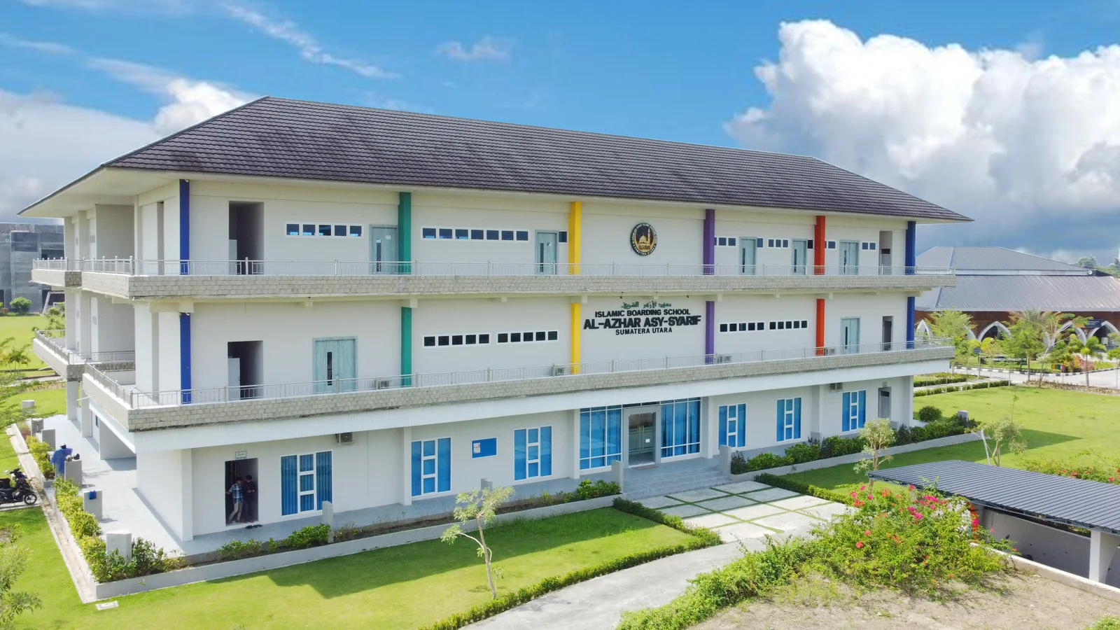 Gedung sekolah Al-Azhar Asy-Syarif